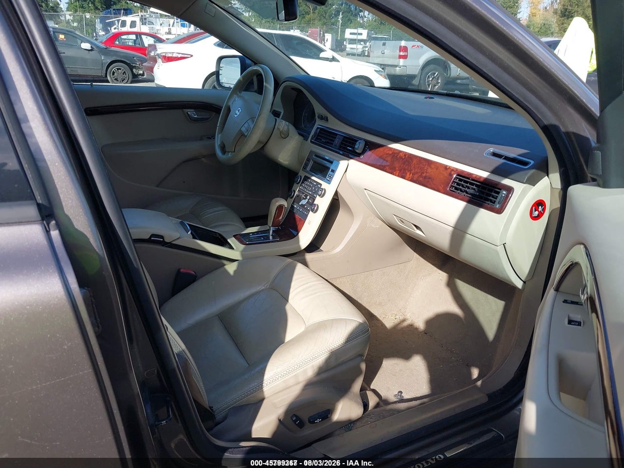 2008 VOLVO XC70 3.2 · 5/11