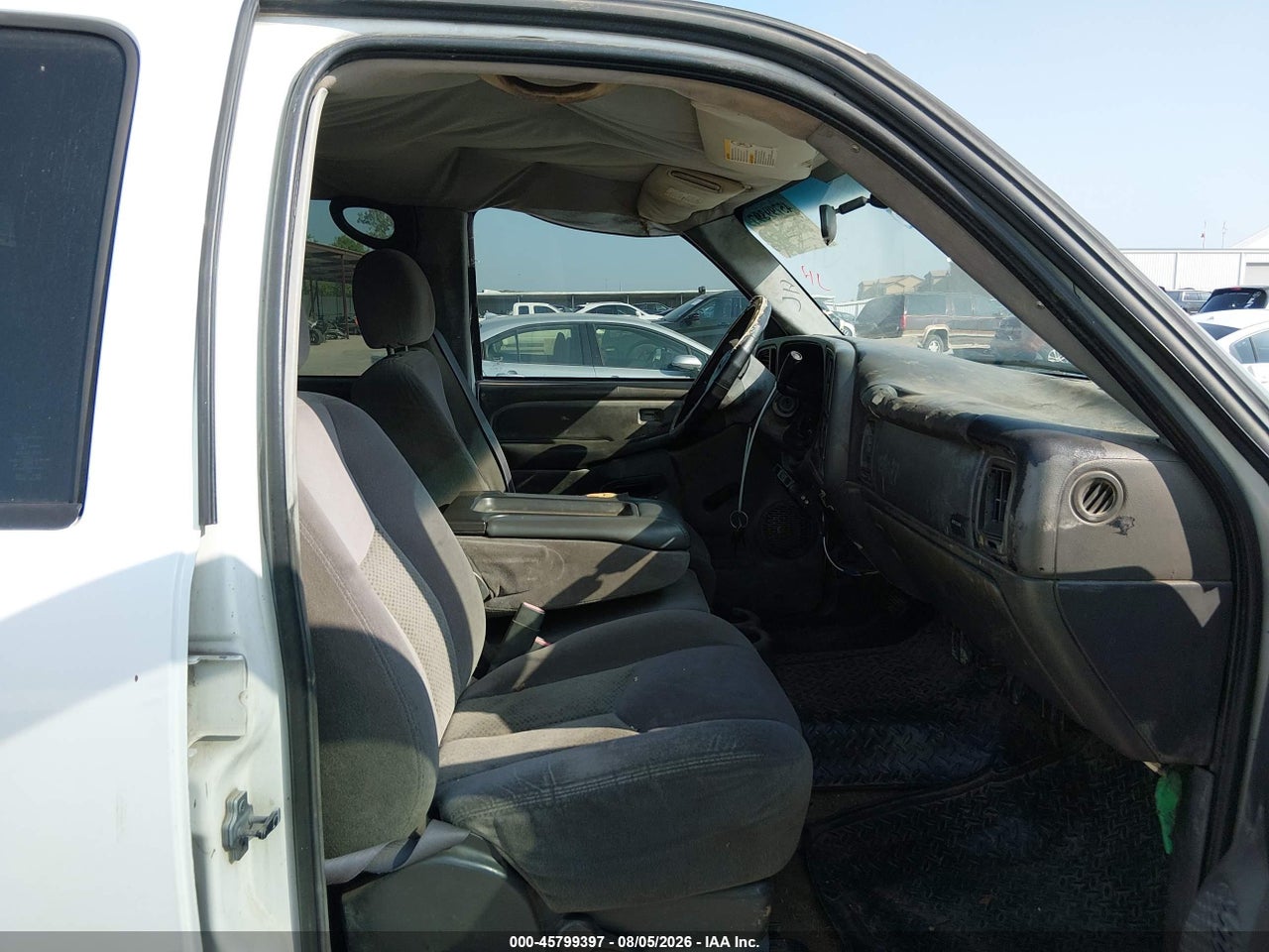 2003 GMC SIERRA 2500HD · 5/11