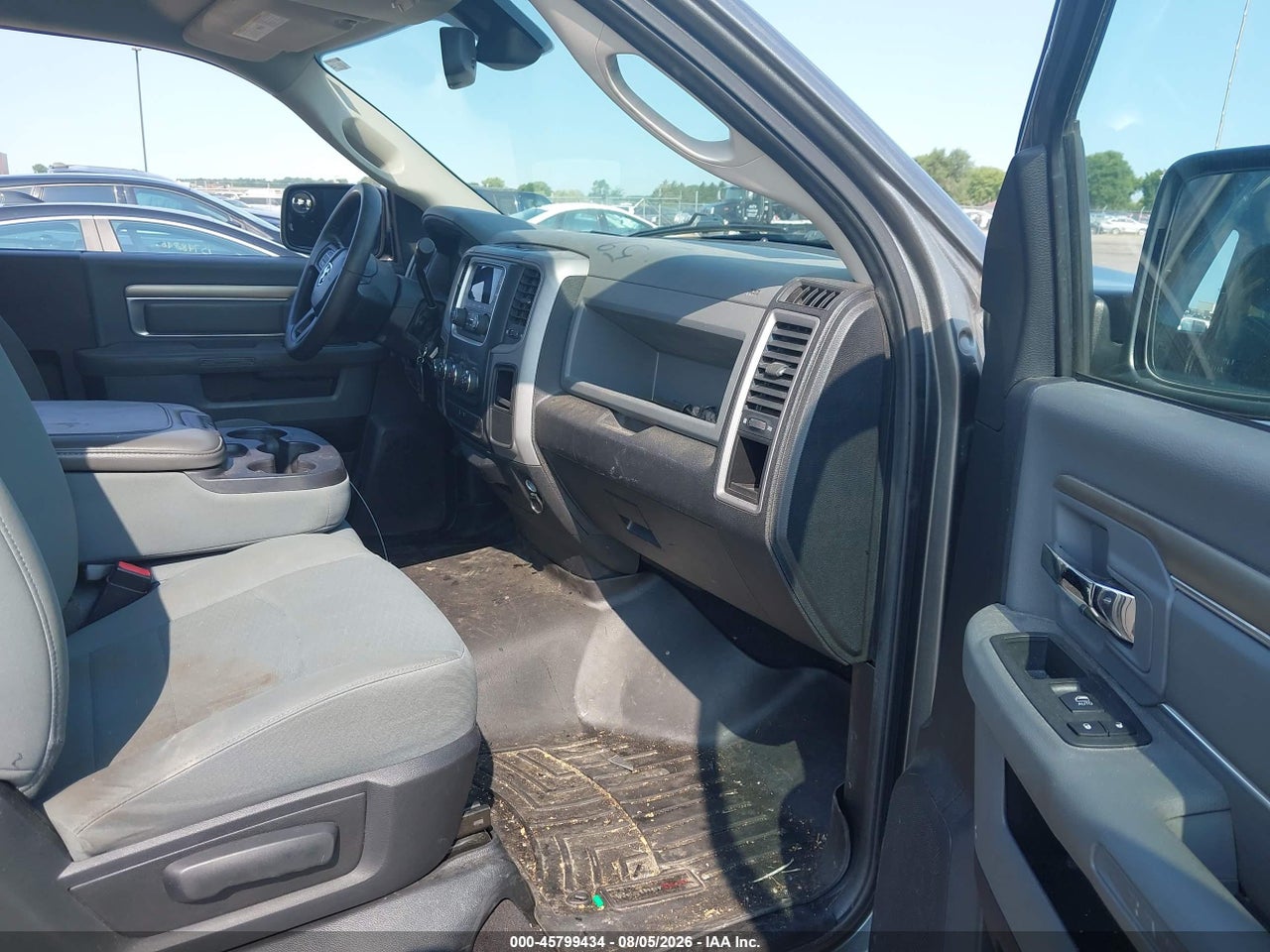2013 RAM 1500 EXPRESS · 5/11
