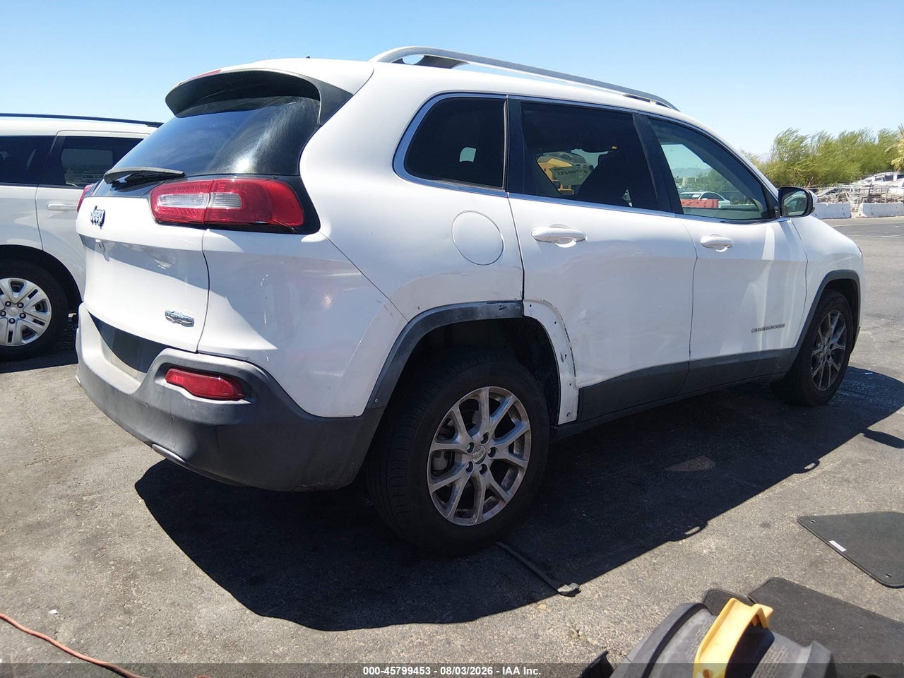 2015 JEEP CHEROKEE LATITUDE · 4/11