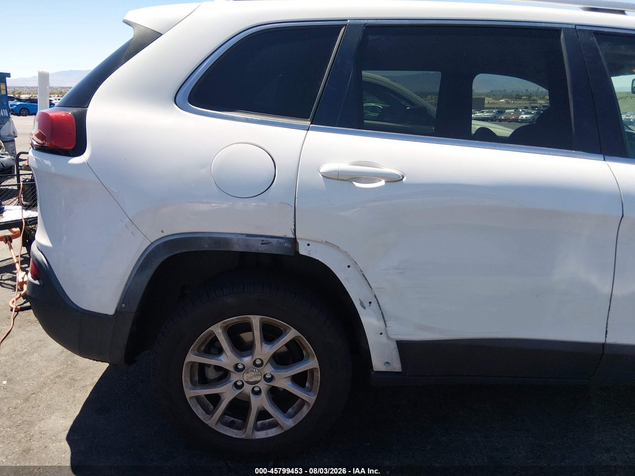 2015 JEEP CHEROKEE LATITUDE · 6/11