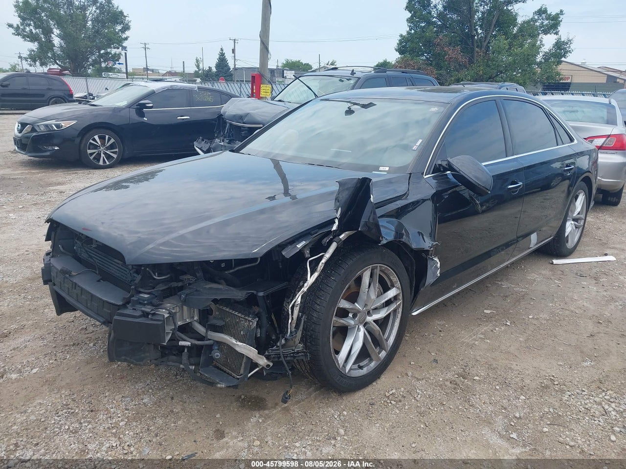 2013 AUDI A8 L 4.0T · 2/11