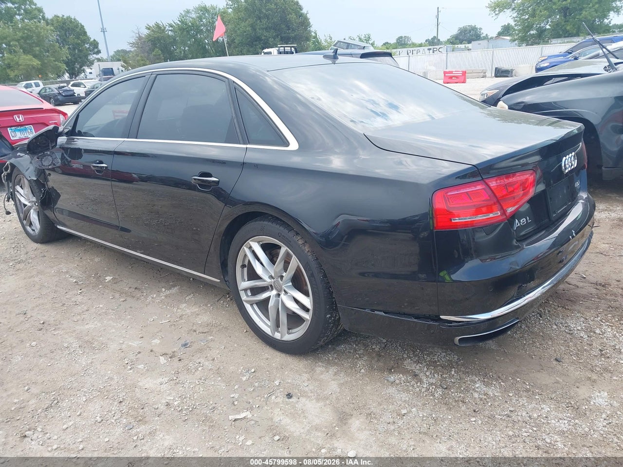 2013 AUDI A8 L 4.0T · 3/11