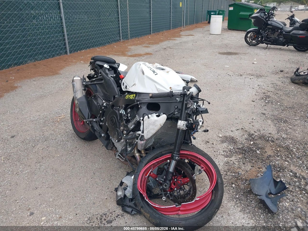 JS1GN7FA2S7****** · 2025 SUZUKI GSX-R600