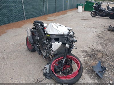 JS1GN7FA2S7****** · 2025 SUZUKI GSX-R600