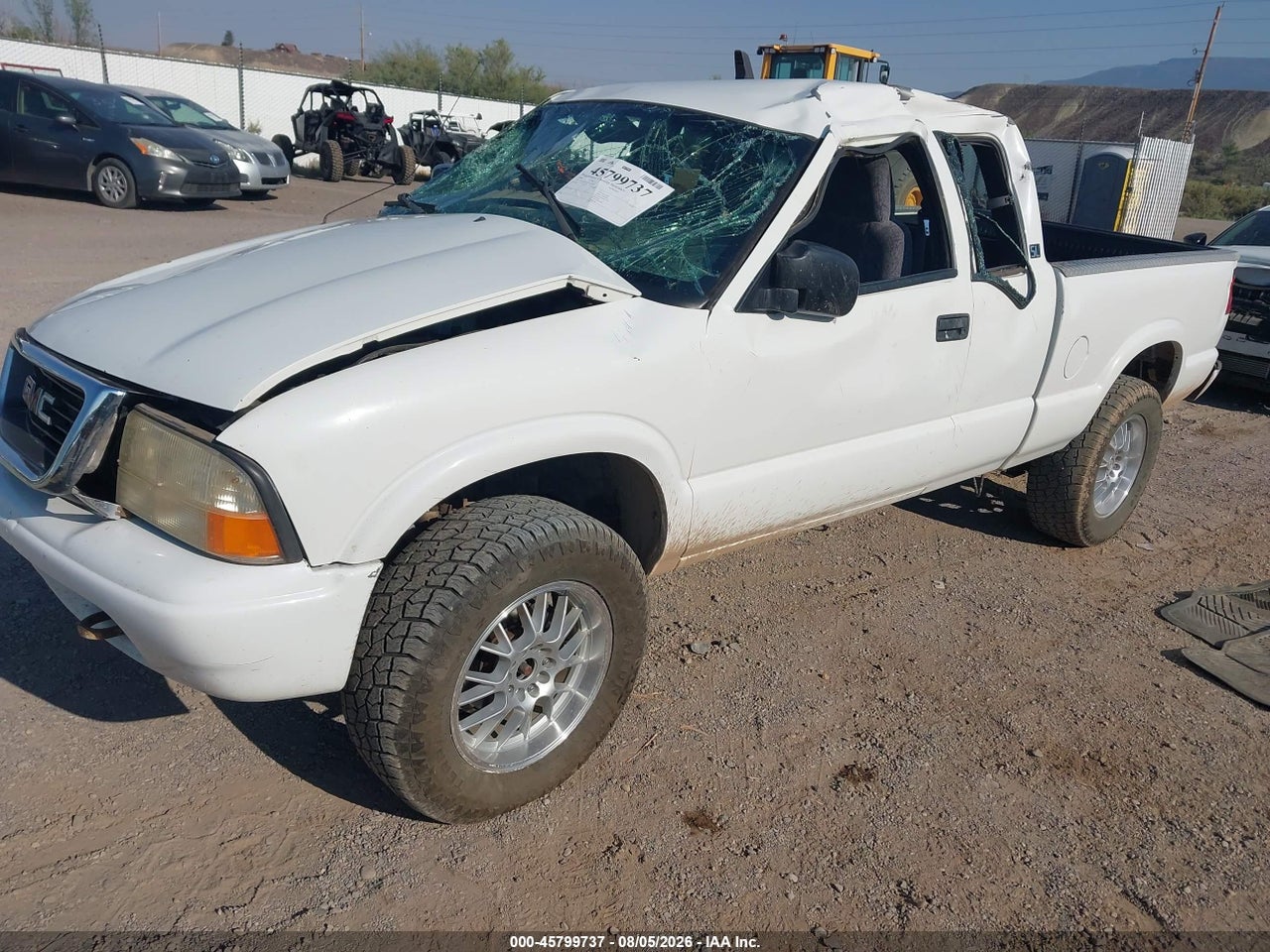2000 GMC SONOMA SL · 2/11