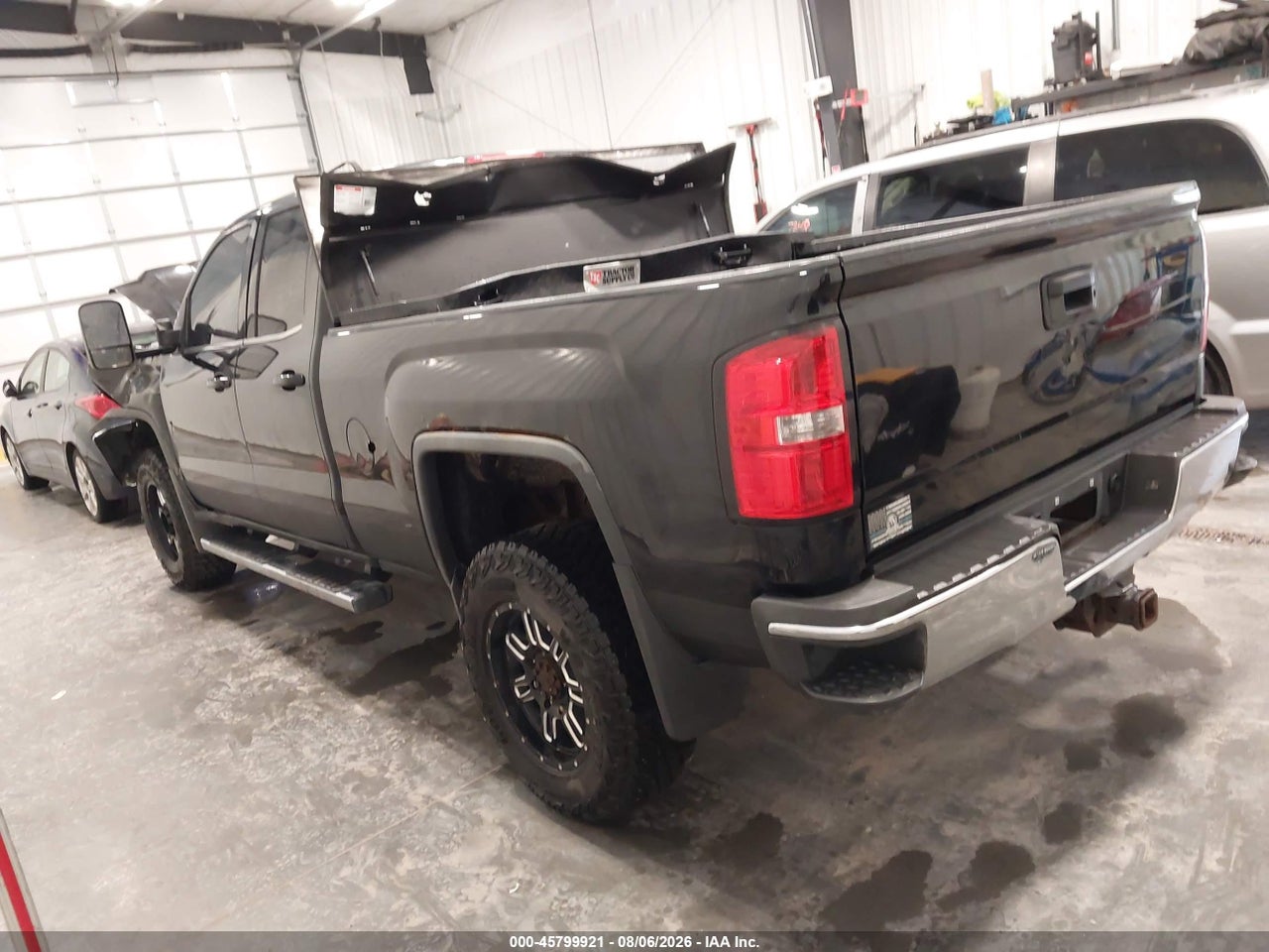2015 GMC SIERRA 2500HD SLE · 3/11