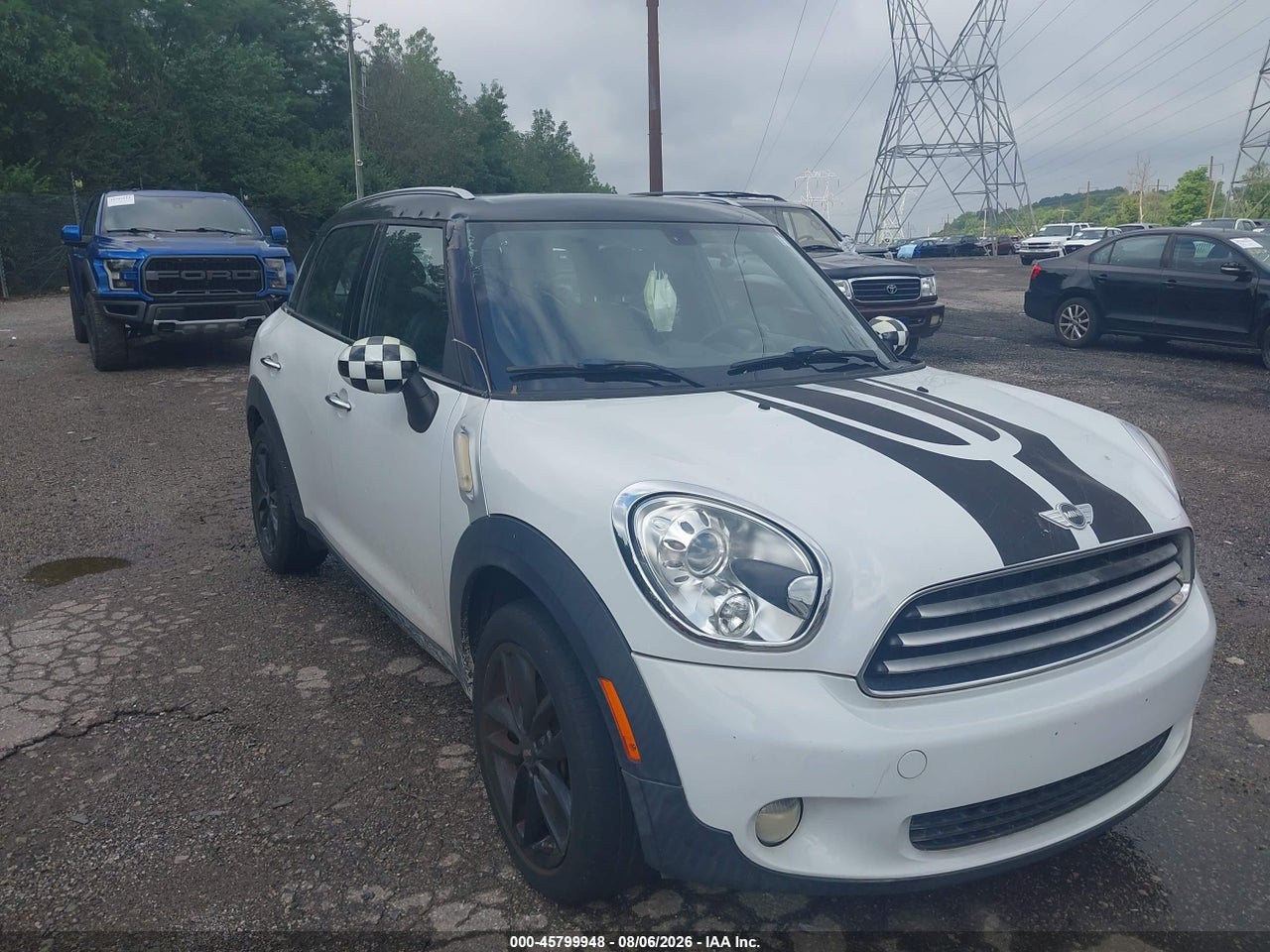 WMWZB3C58BW****** · 2011 MINI COOPER COUNTRYMAN