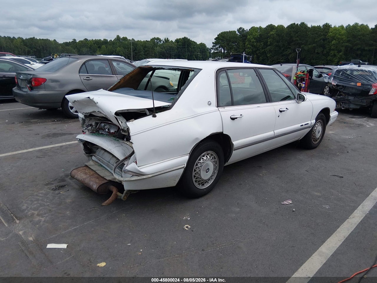 1995 BUICK PARK AVENUE · 4/11