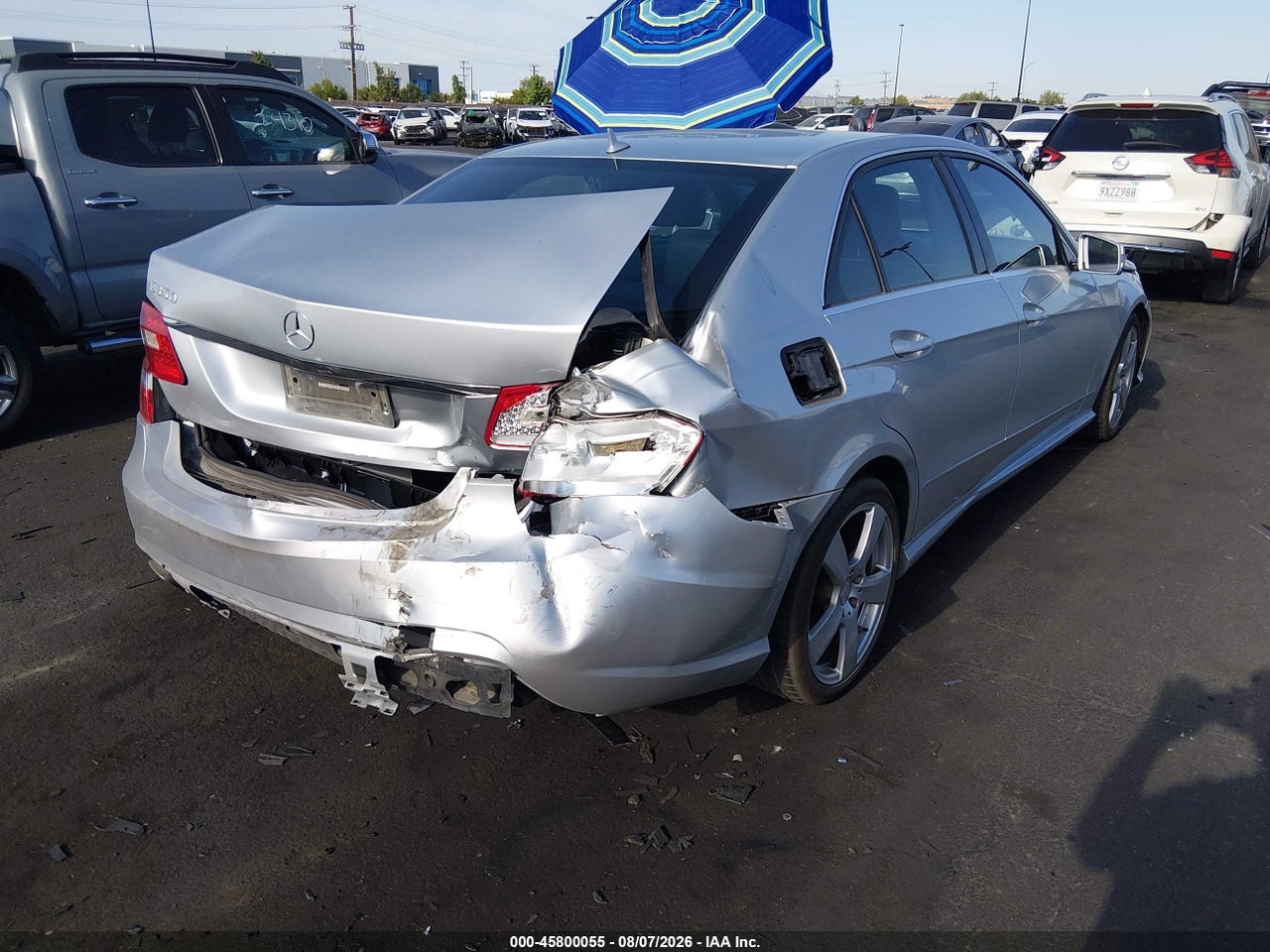 2010 MERCEDES-BENZ E 350 · 4/11