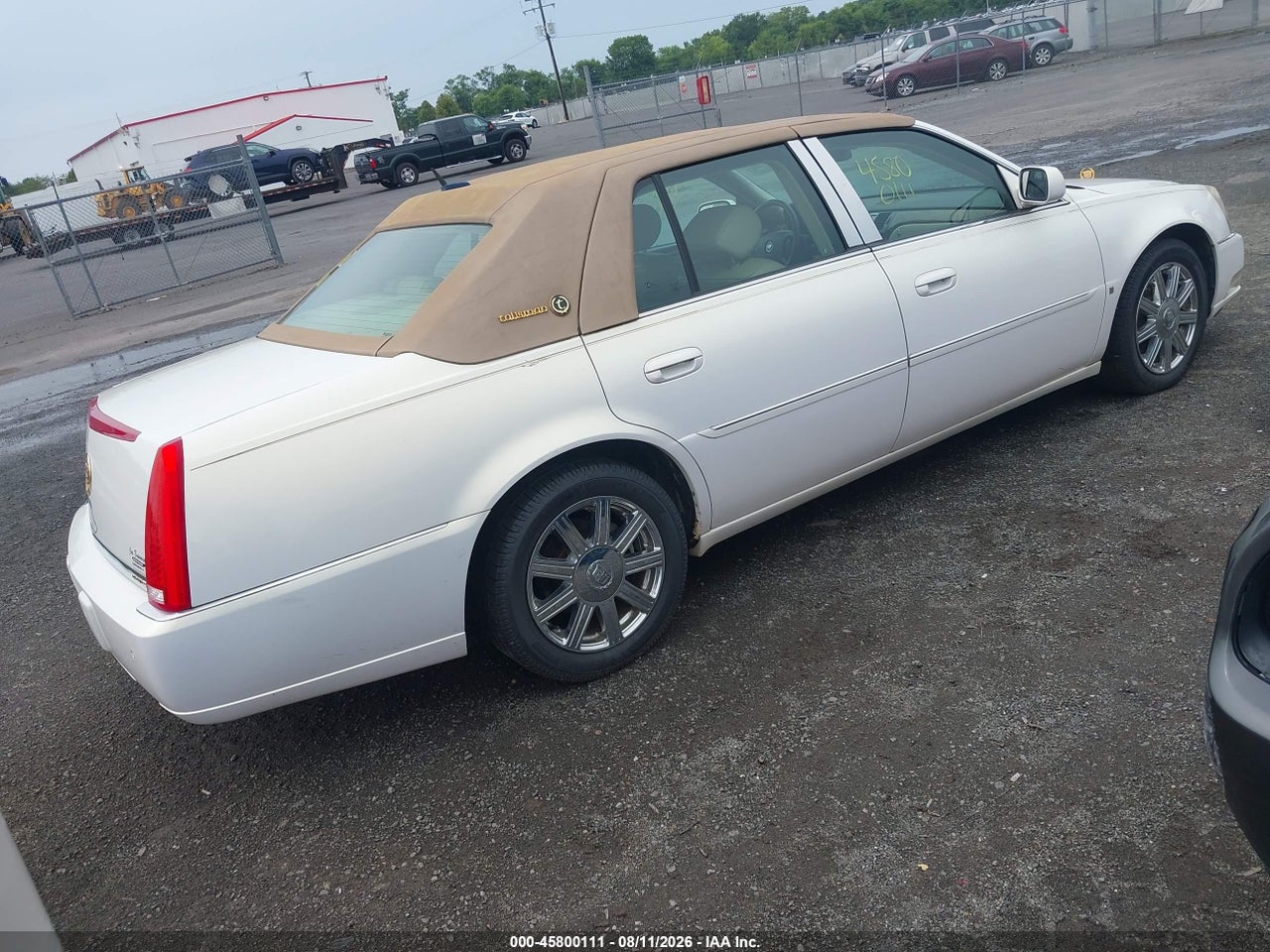 2007 CADILLAC DTS LUXURY II · 4/11