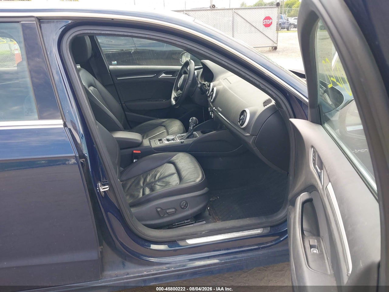 2017 AUDI A3 SPORTBACK E-TRON PREMIUM PLUS · 5/11