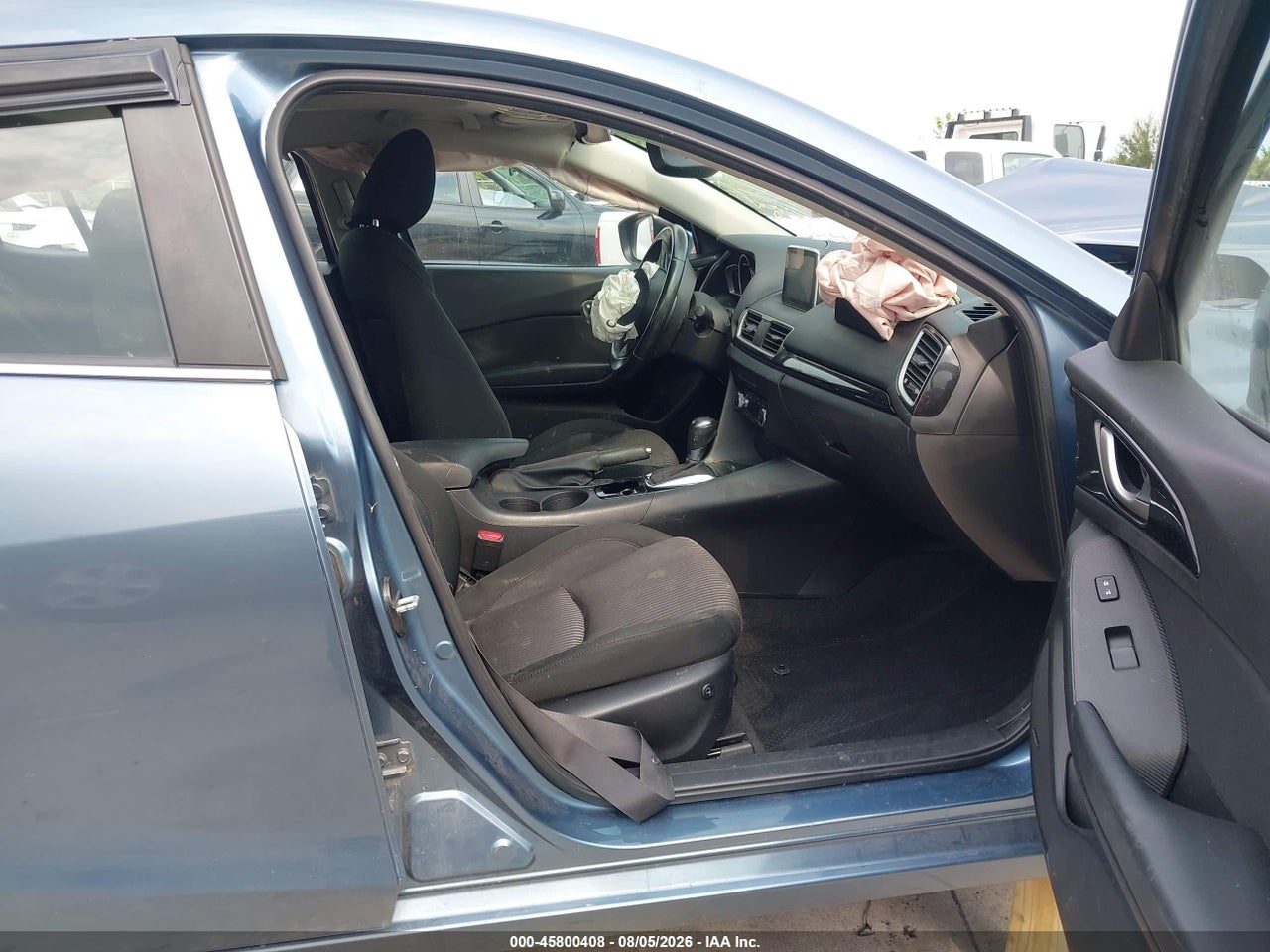 2014 MAZDA MAZDA3 · 5/11