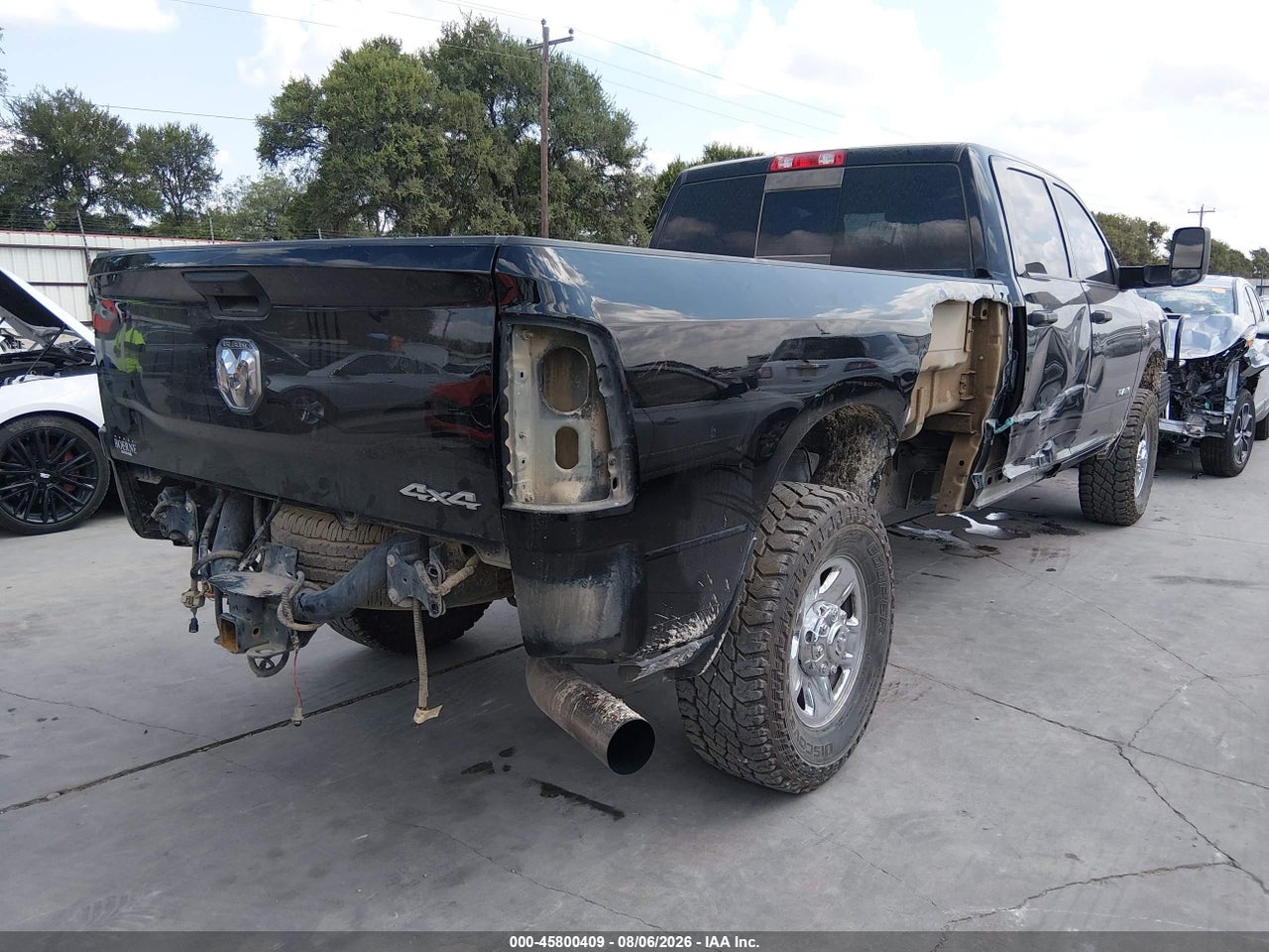 2022 RAM 2500 TRADESMAN  4X4 8' BOX · 4/11