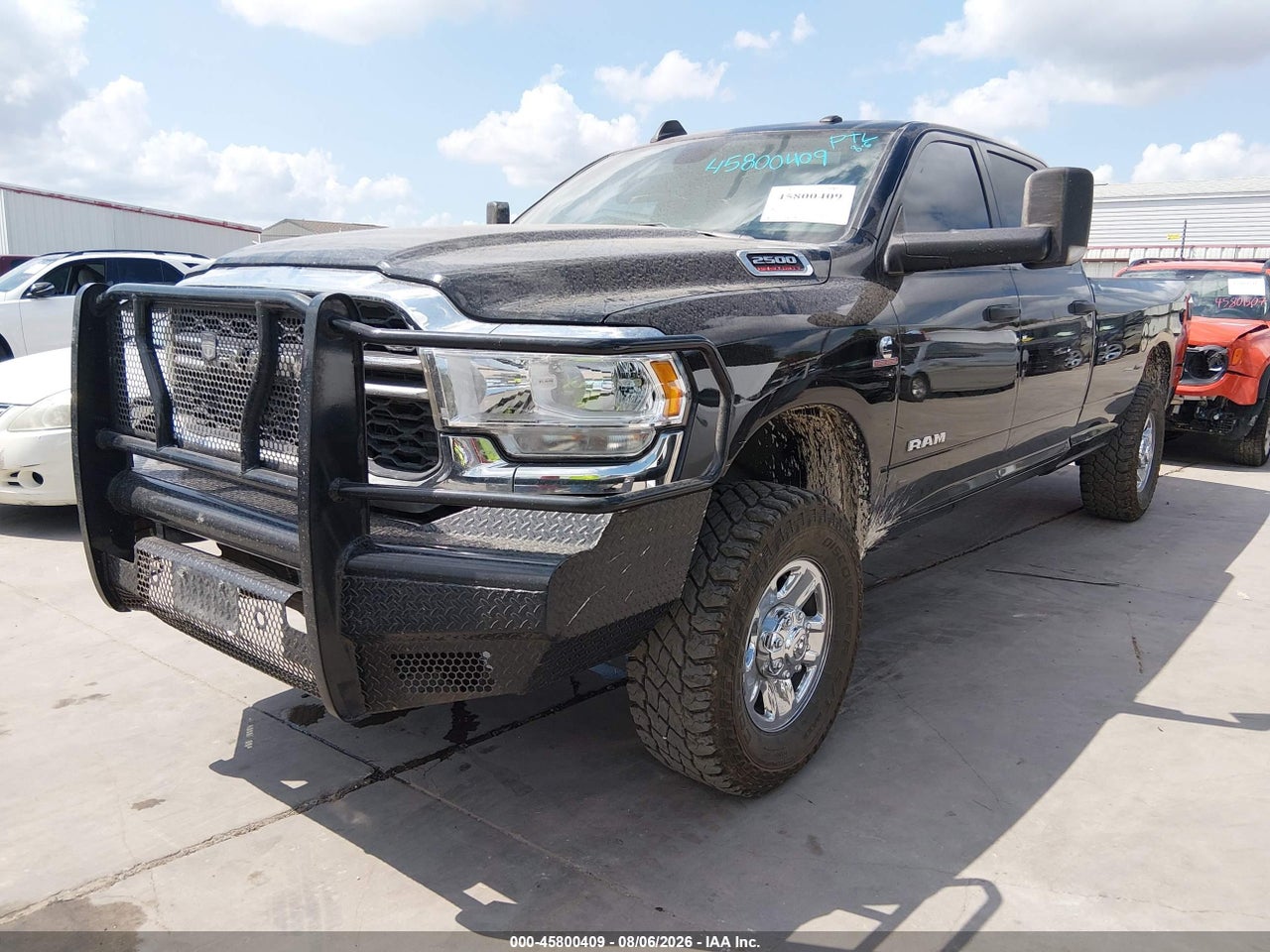 2022 RAM 2500 TRADESMAN  4X4 8' BOX · 2/11