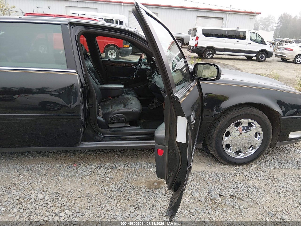 2001 CADILLAC DEVILLE DHS · 5/11