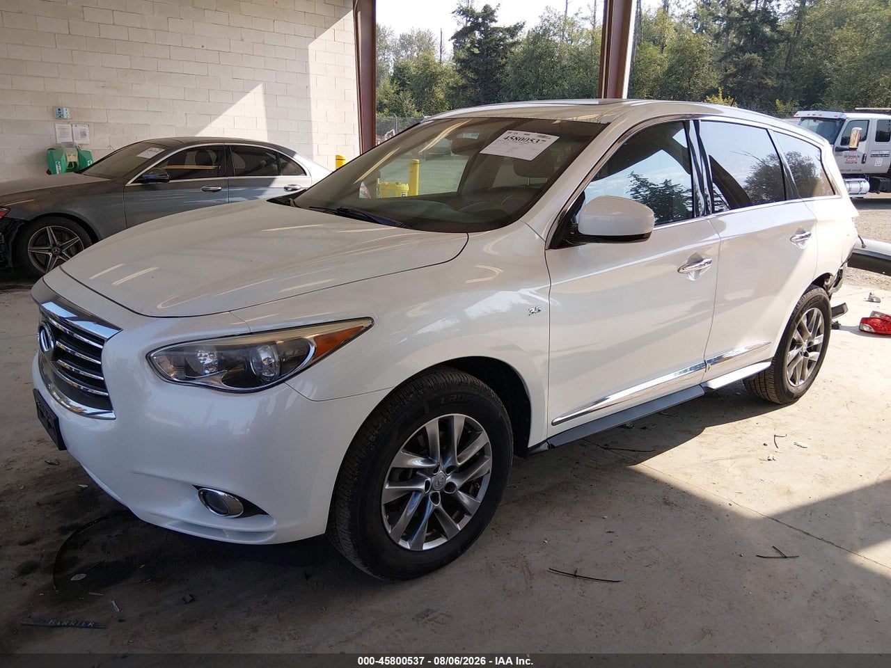 2015 INFINITI QX60   · 2/11