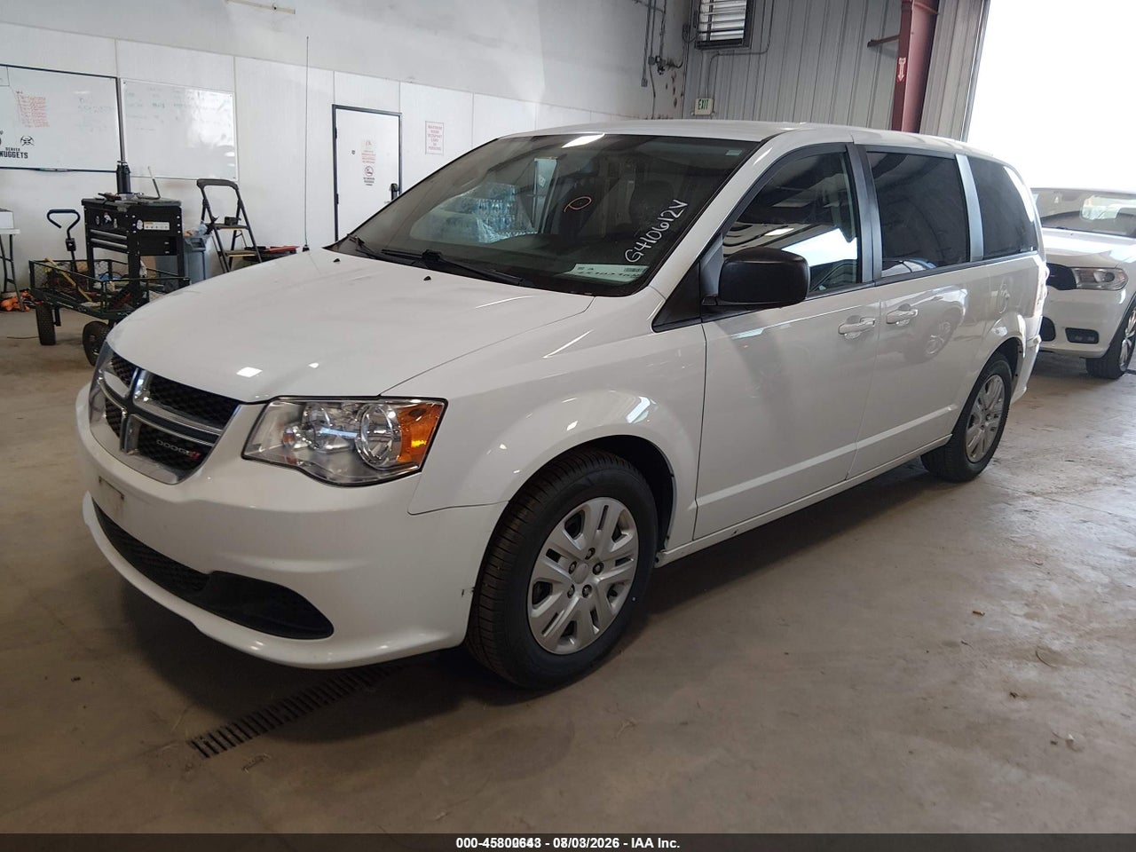 2018 DODGE GRAND CARAVAN SE · 2/11