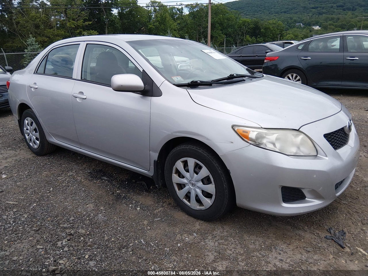 2T1BU4EE6AC****** · 2010 TOYOTA COROLLA LE