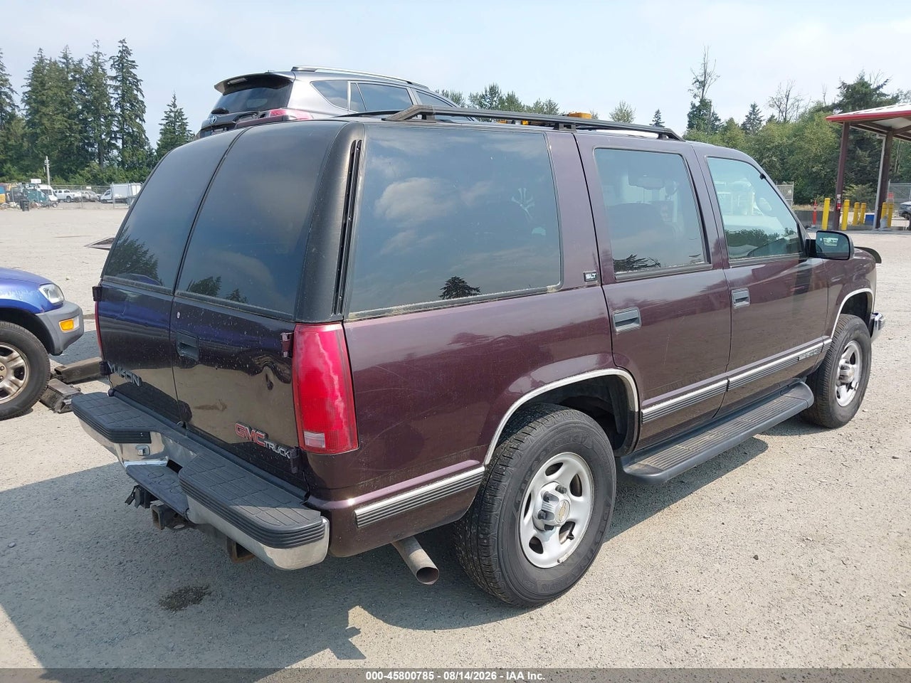 1997 GMC YUKON SLT CMI · 4/11