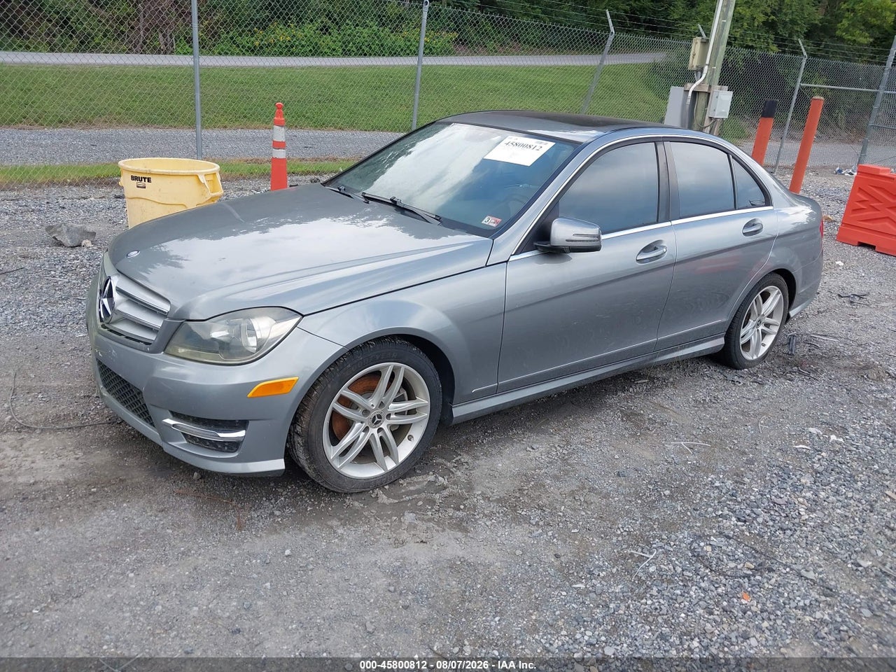 2013 MERCEDES-BENZ C 250 SPORT · 2/11