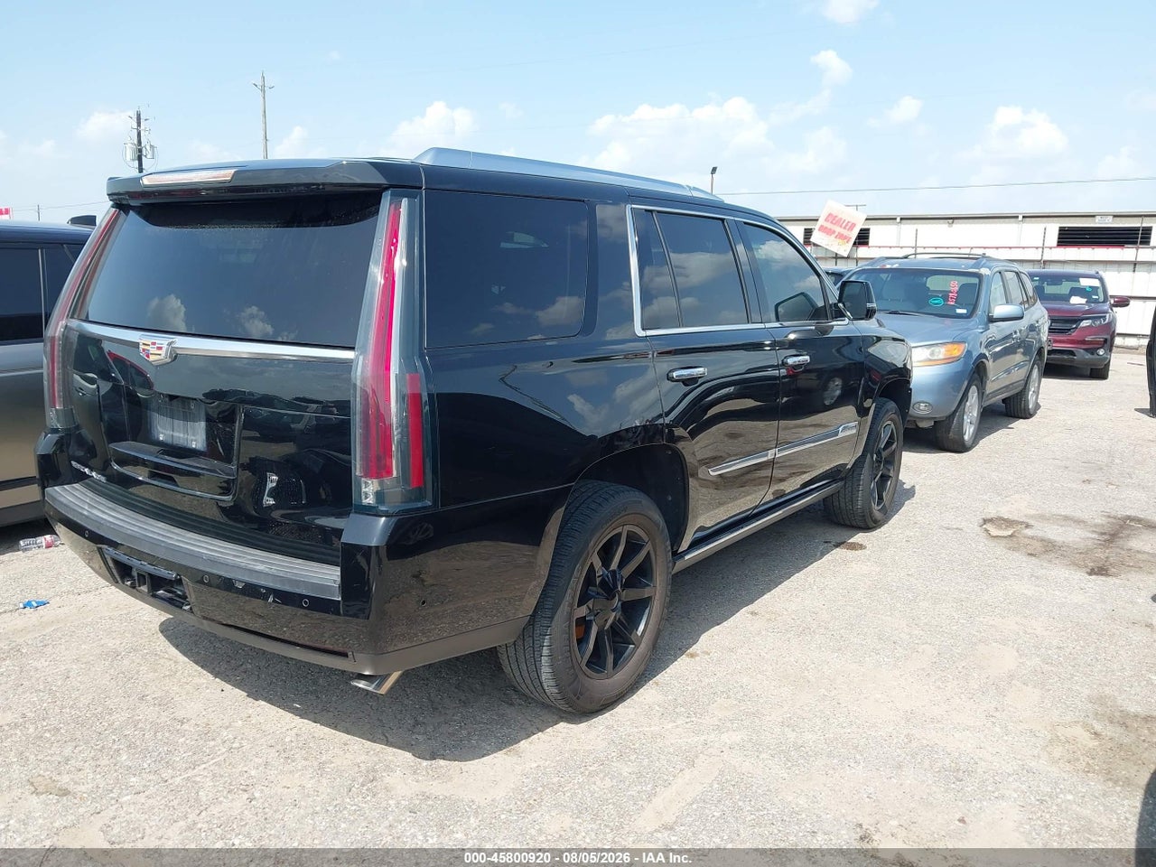 2017 CADILLAC ESCALADE PREMIUM LUXURY · 4/11