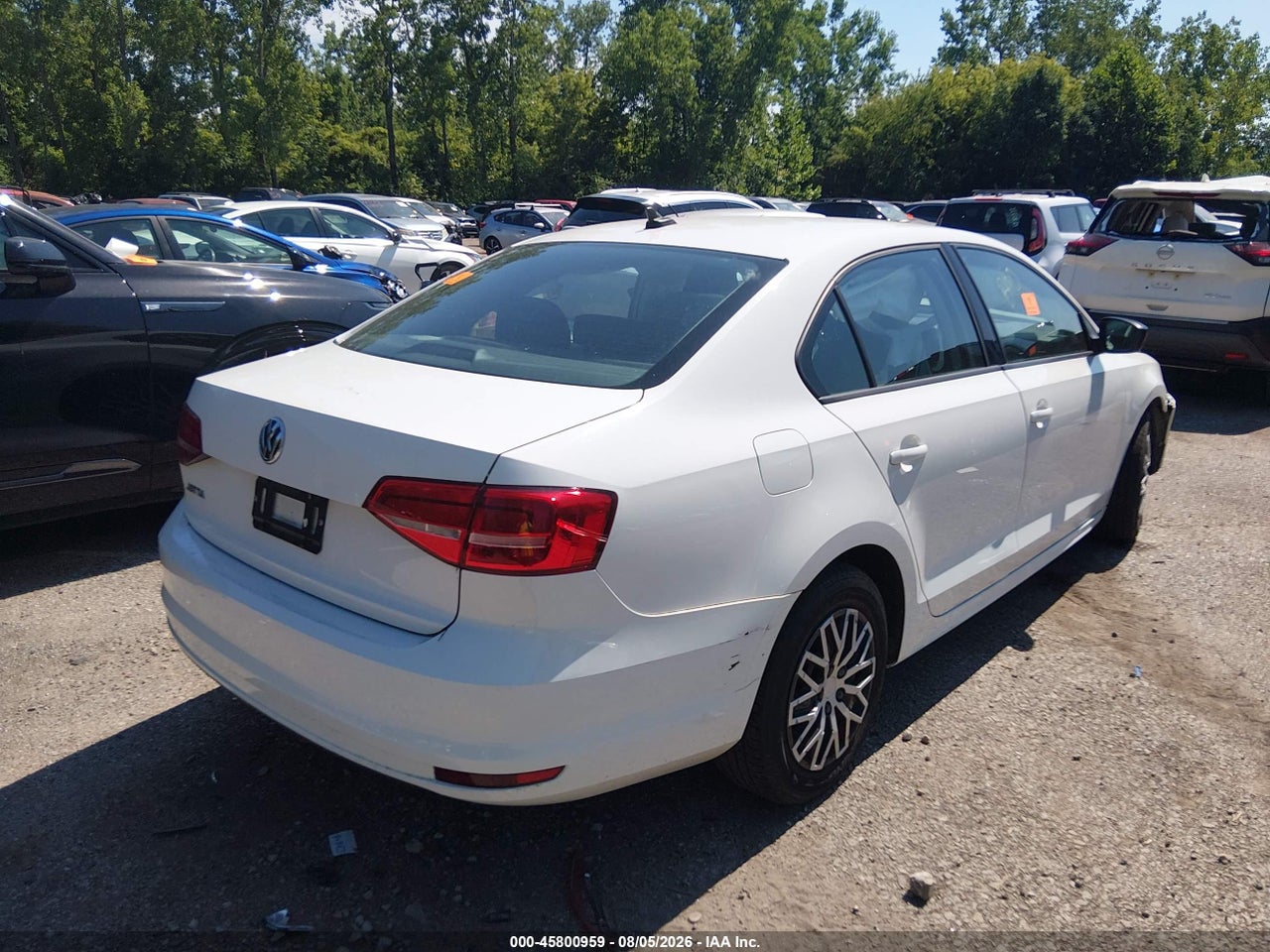 2015 VOLKSWAGEN JETTA 2.0L S · 4/11