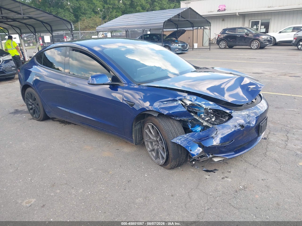 5YJ3E1EA2NF****** · 2022 TESLA MODEL 3 REAR-WHEEL DRIVE