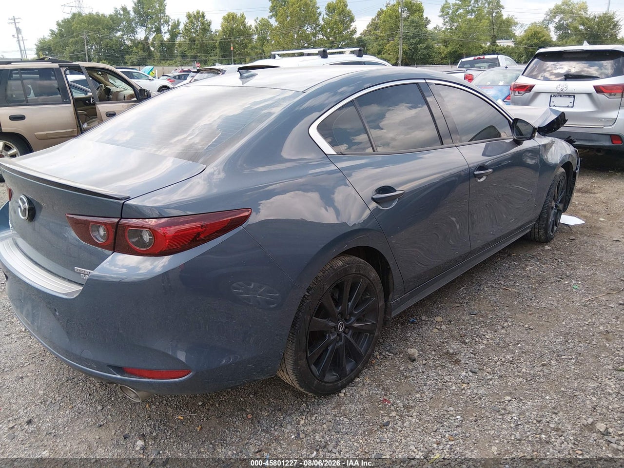 2025 MAZDA MAZDA3 2.5 TURBO PREMIUM PLUS · 4/11
