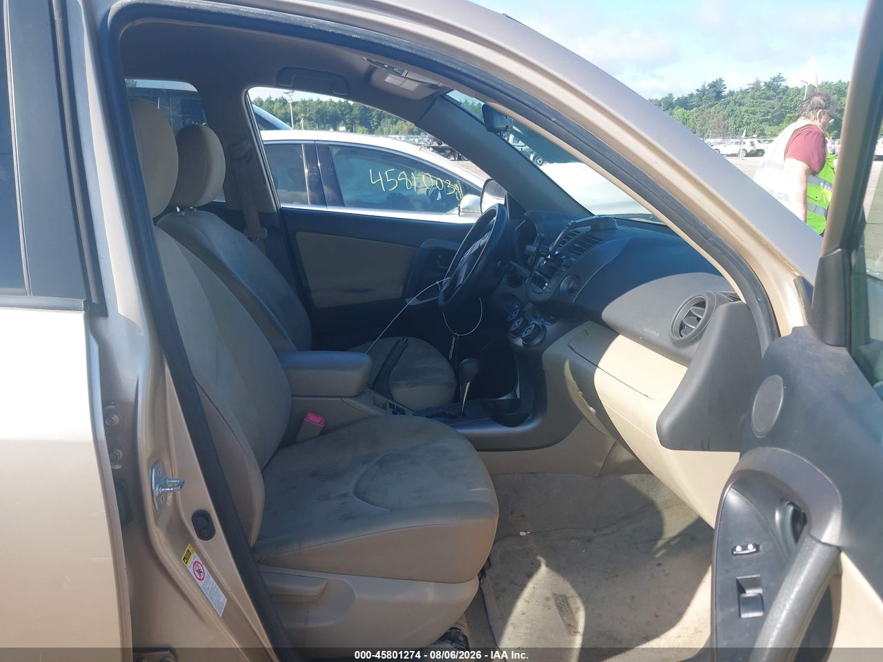 2010 TOYOTA RAV4   · 5/11
