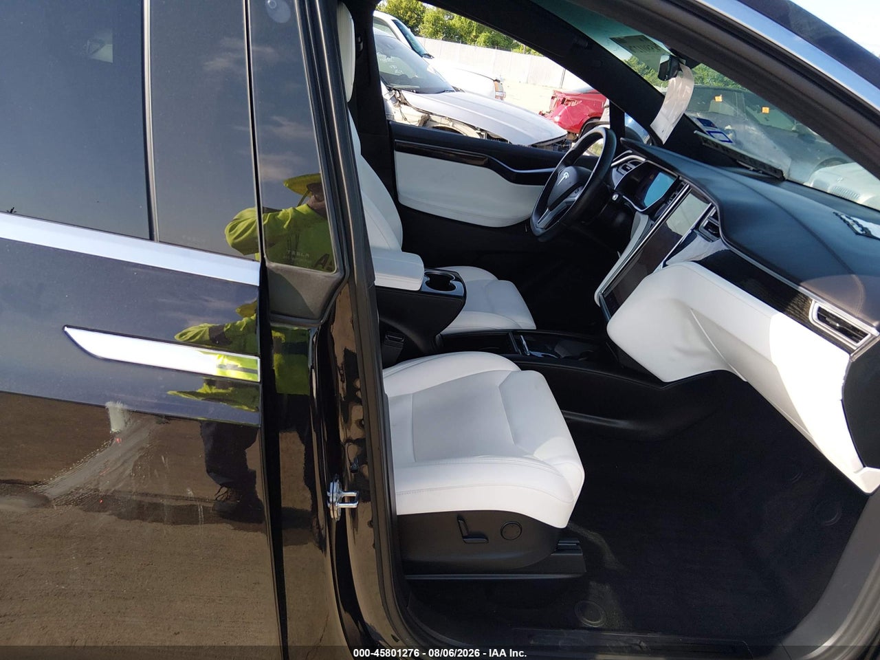 2017 TESLA MODEL X · 5/10