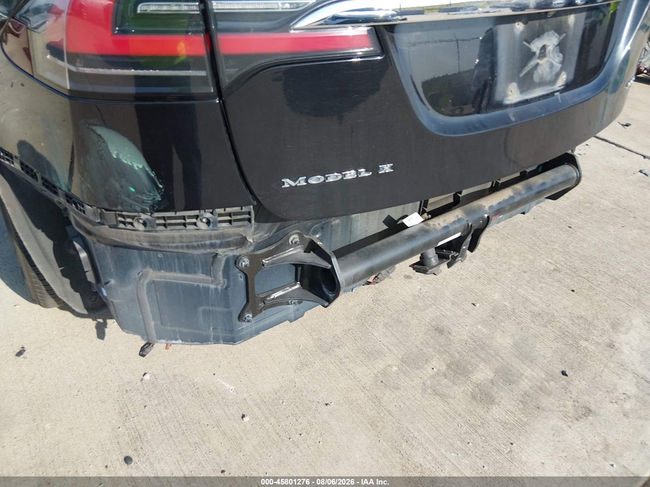2017 TESLA MODEL X · 6/10