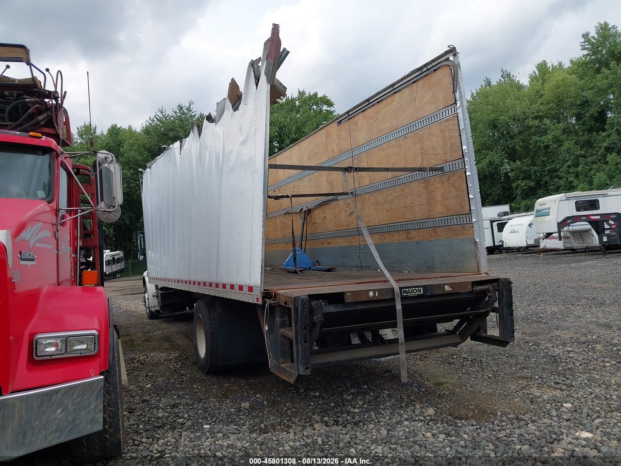 2016 FREIGHTLINER M2 106 MEDIUM DUTY · 3/4