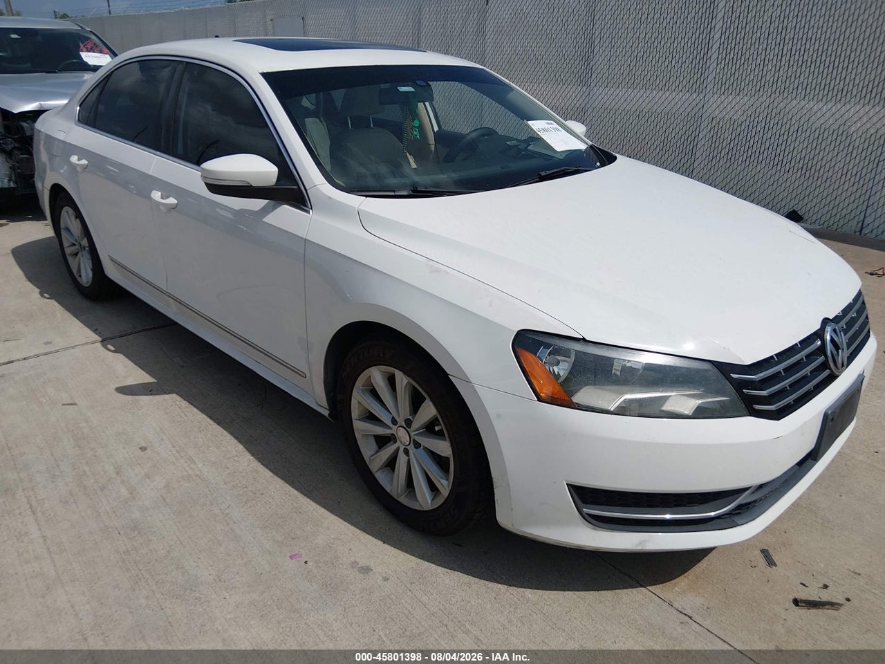 1VWCH7A36DC****** · 2013 VOLKSWAGEN PASSAT 2.5L SEL