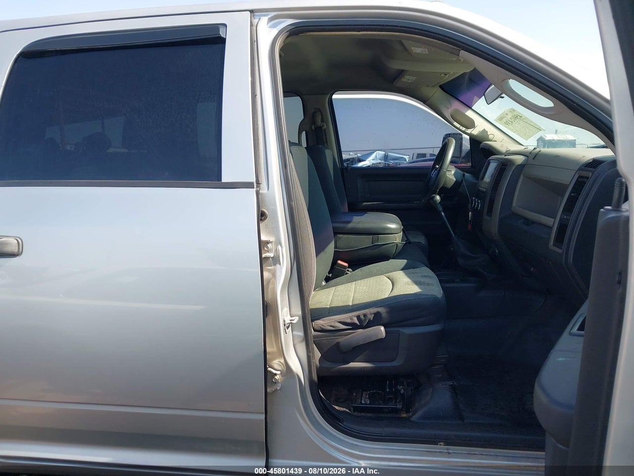 2011 RAM RAM 3500 ST · 5/11