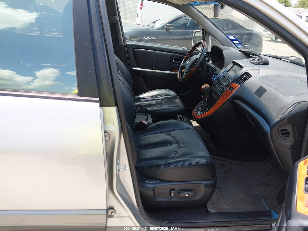 2002 LEXUS RX 300 · 5/11