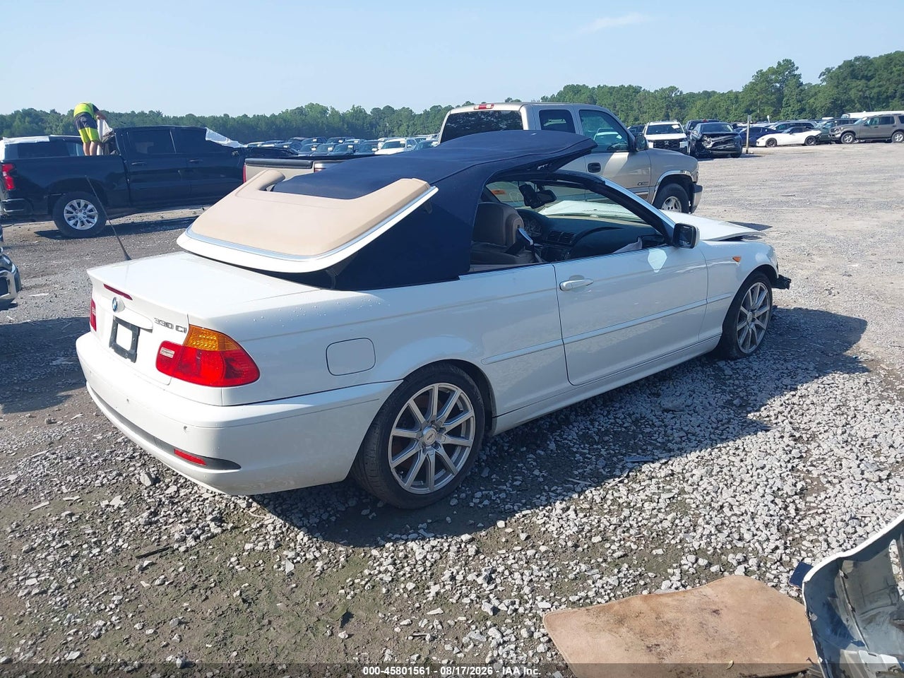 2004 BMW 330CI · 4/11