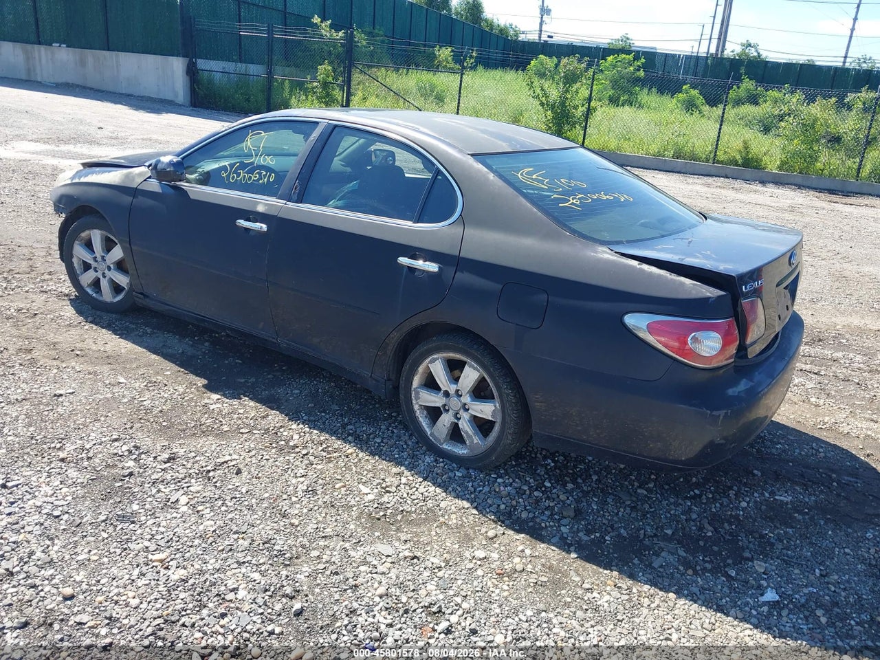 2002 LEXUS ES 300 · 3/10