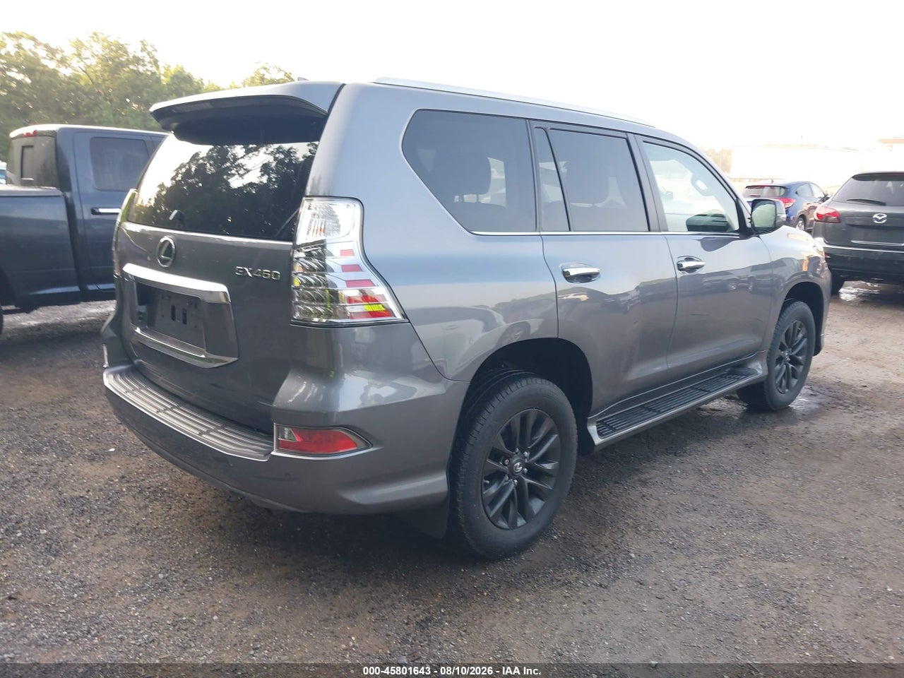 2022 LEXUS GX 460 PREMIUM · 4/11