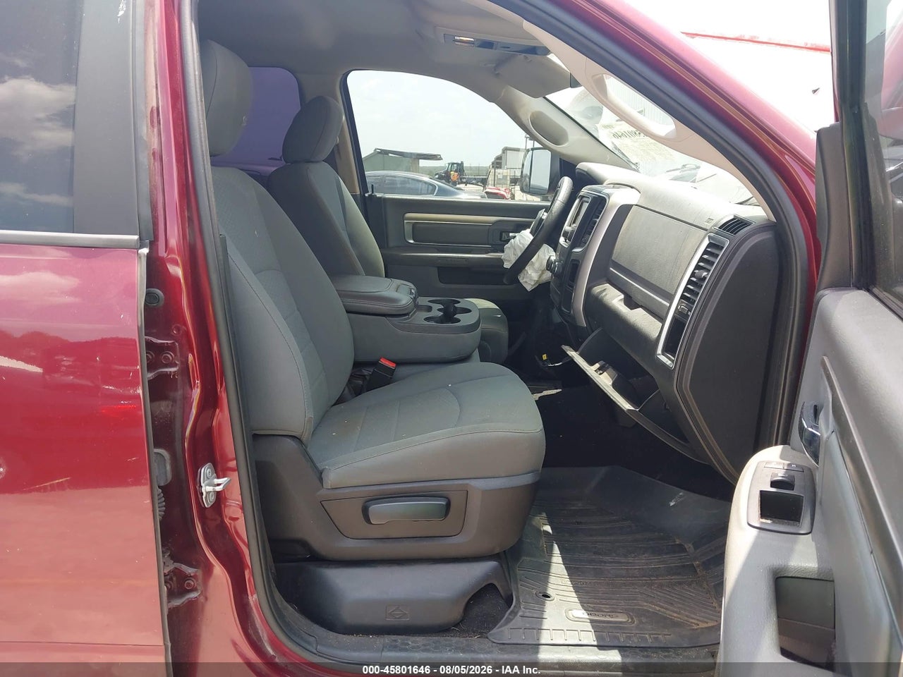 2019 RAM 1500 CLASSIC SLT  4X2 6'4 BOX · 5/11
