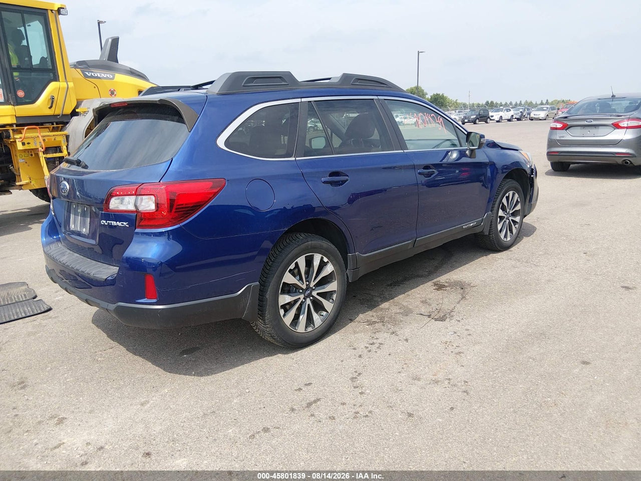 2015 SUBARU OUTBACK 2.5I LIMITED · 4/10