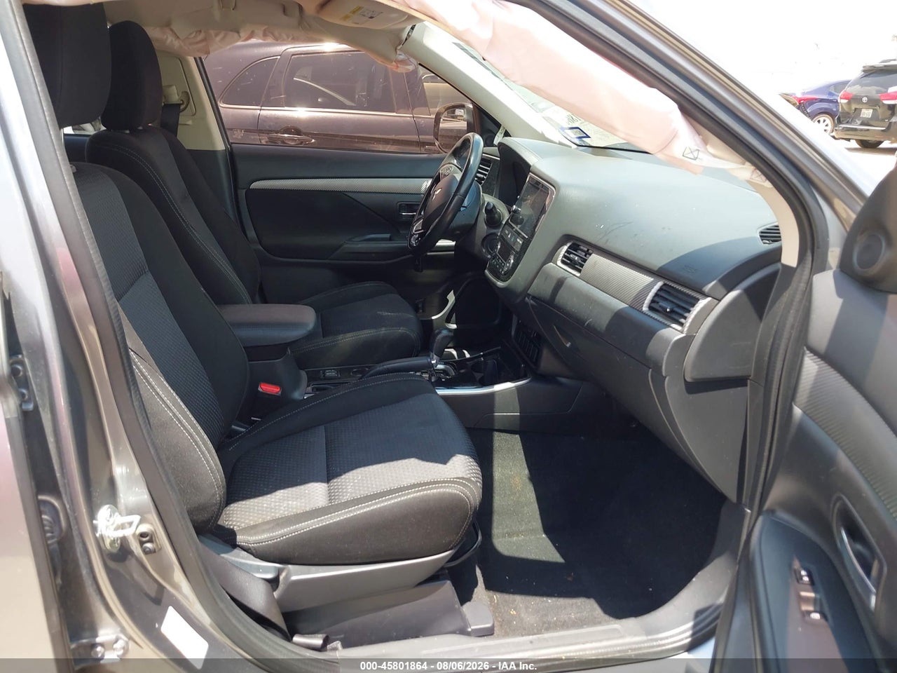 2018 MITSUBISHI OUTLANDER SE · 5/11