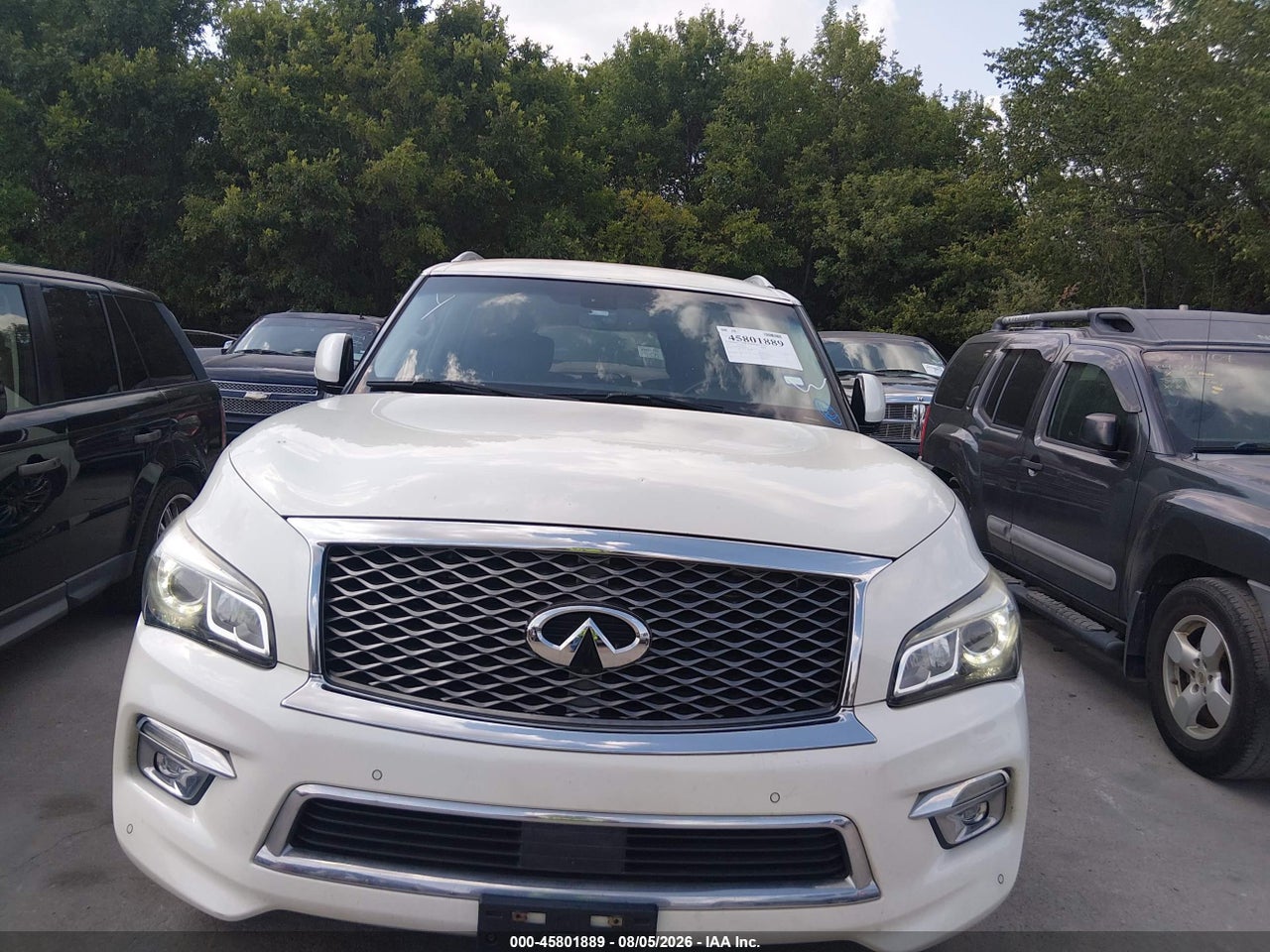 2015 INFINITI QX80 · 6/11