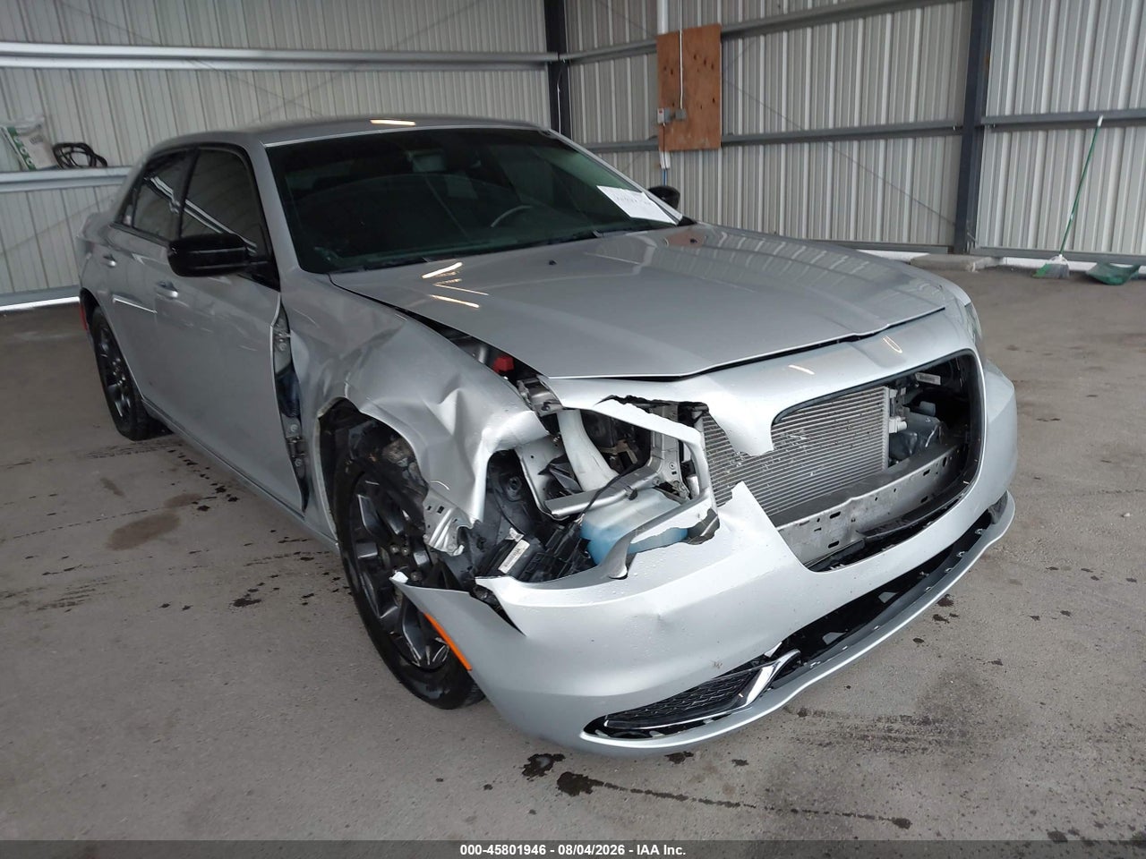 2019 CHRYSLER 300 TOURING · 6/11