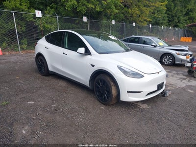 7SAYGDED2PF****** · 2023 TESLA MODEL Y RWD
