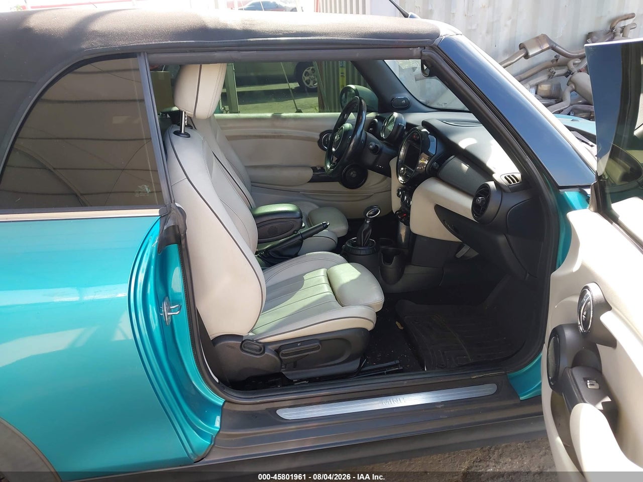 2016 MINI CONVERTIBLE COOPER · 5/11
