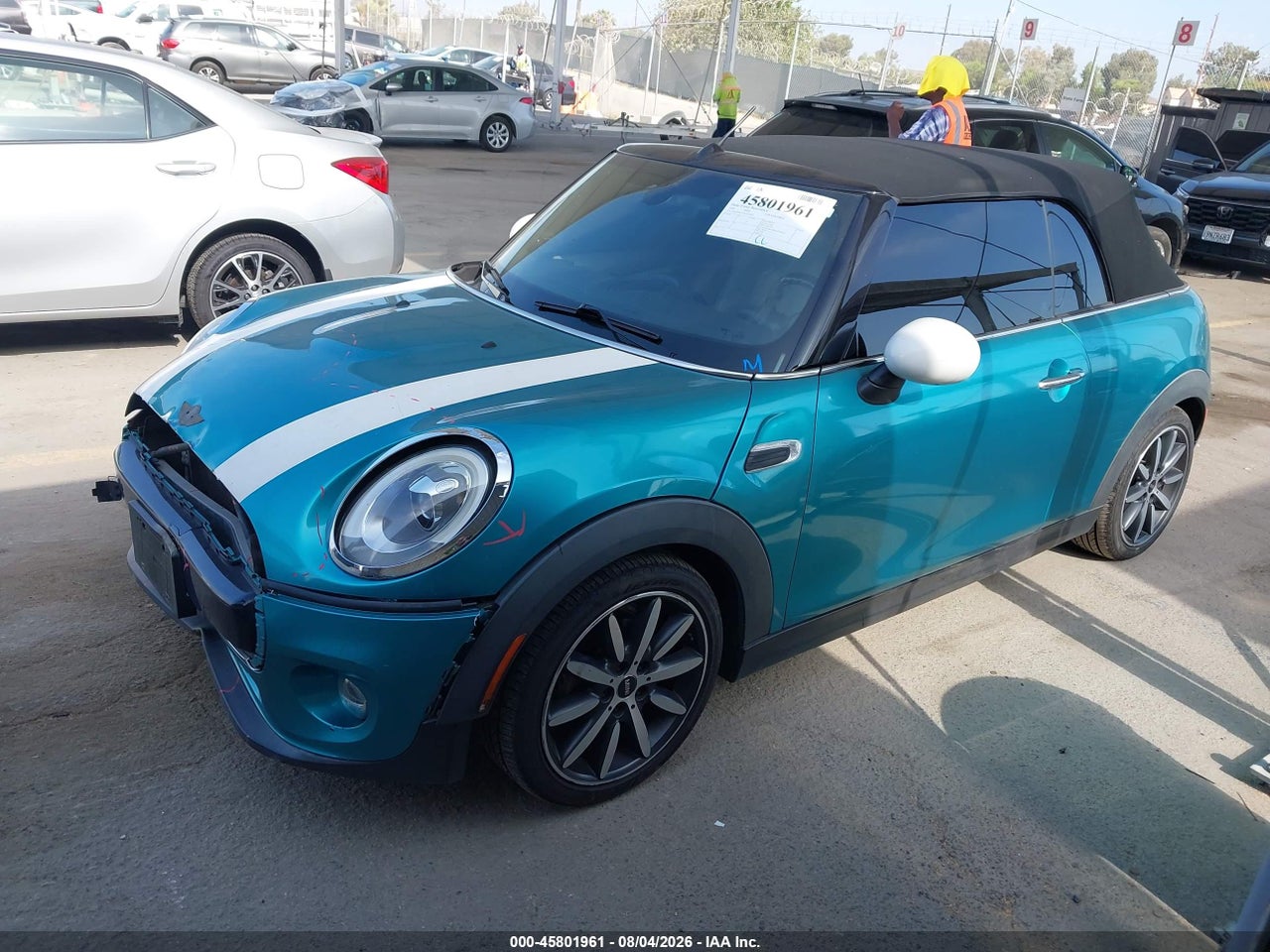 2016 MINI CONVERTIBLE COOPER · 2/11