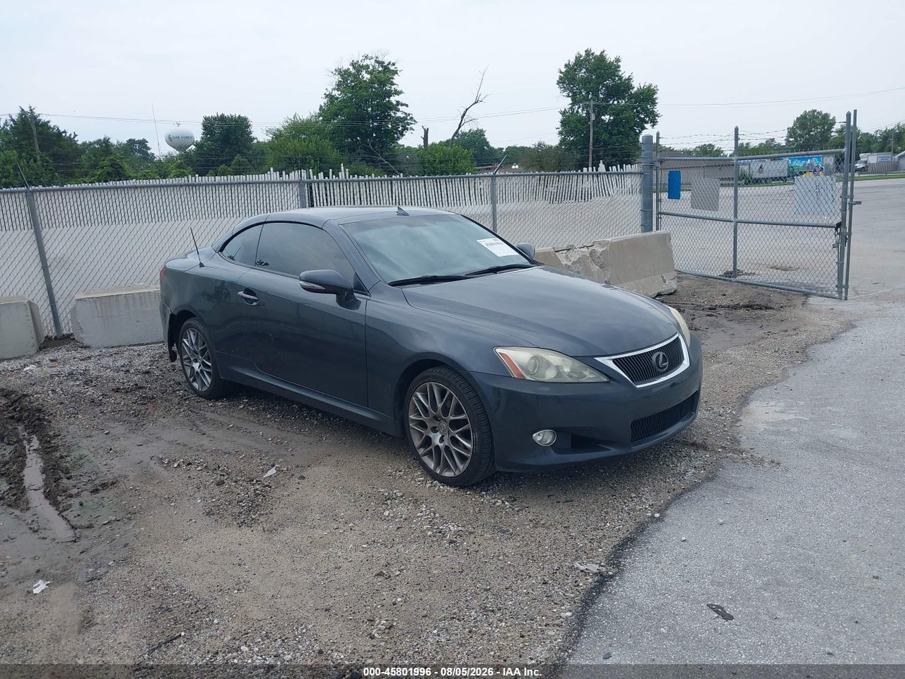 JTHFF2C23A2****** · 2010 LEXUS IS 250C