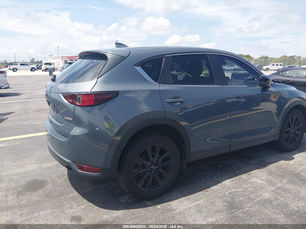 2021 MAZDA CX-5 CARBON EDITION · 4/11