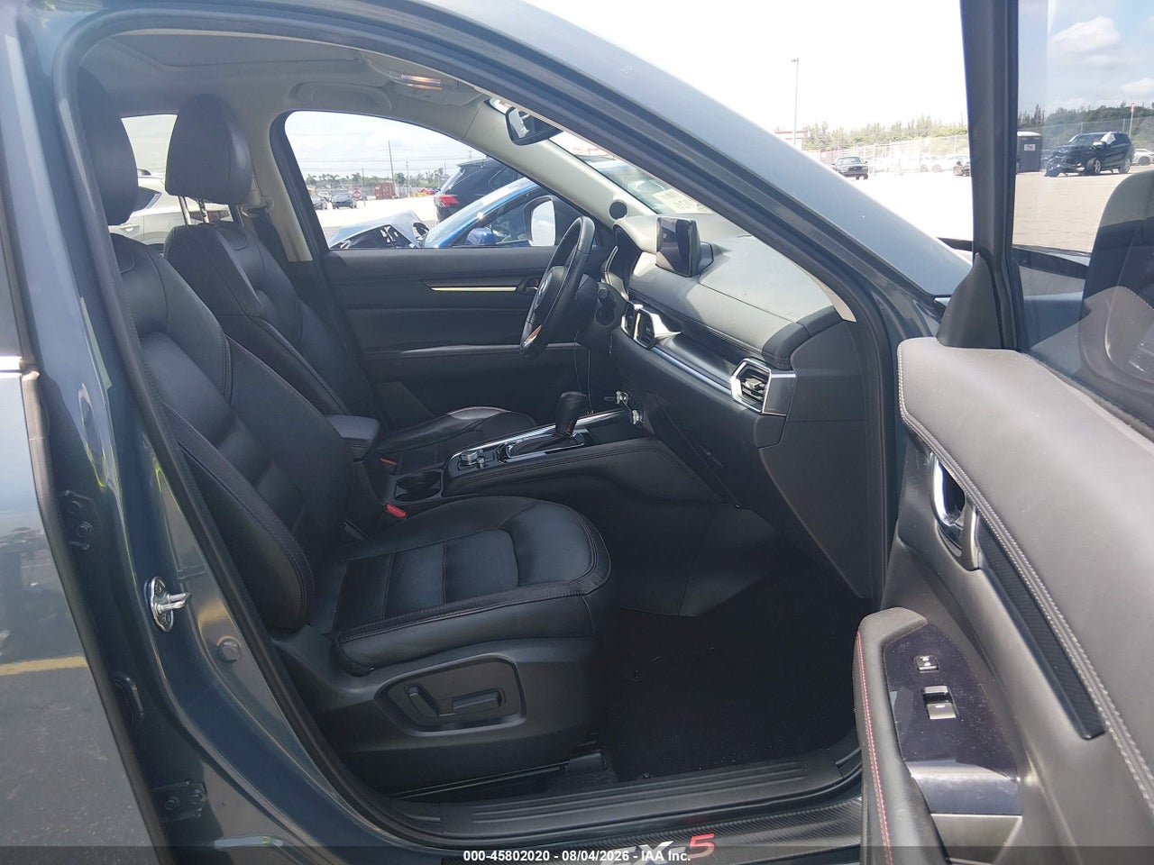 2021 MAZDA CX-5 CARBON EDITION · 5/11